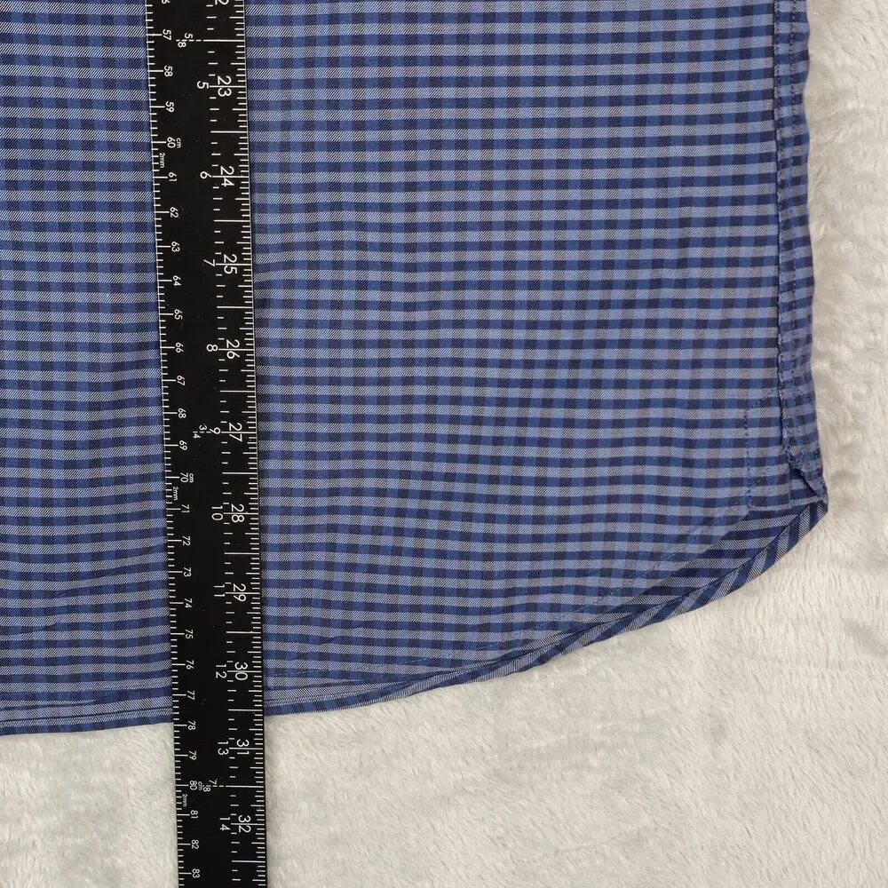 Lacoste please see